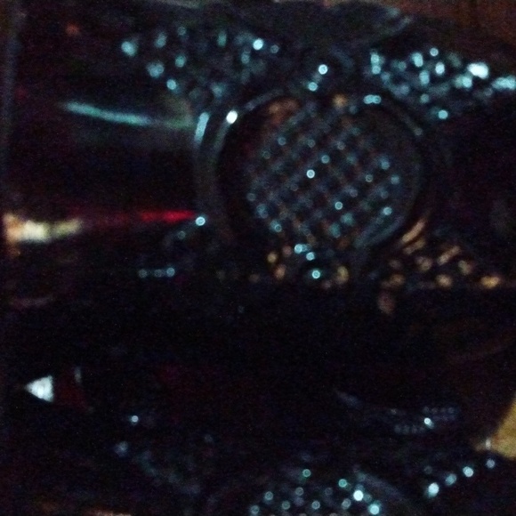 2 Avon pedestal cups - Picture 2 of 2